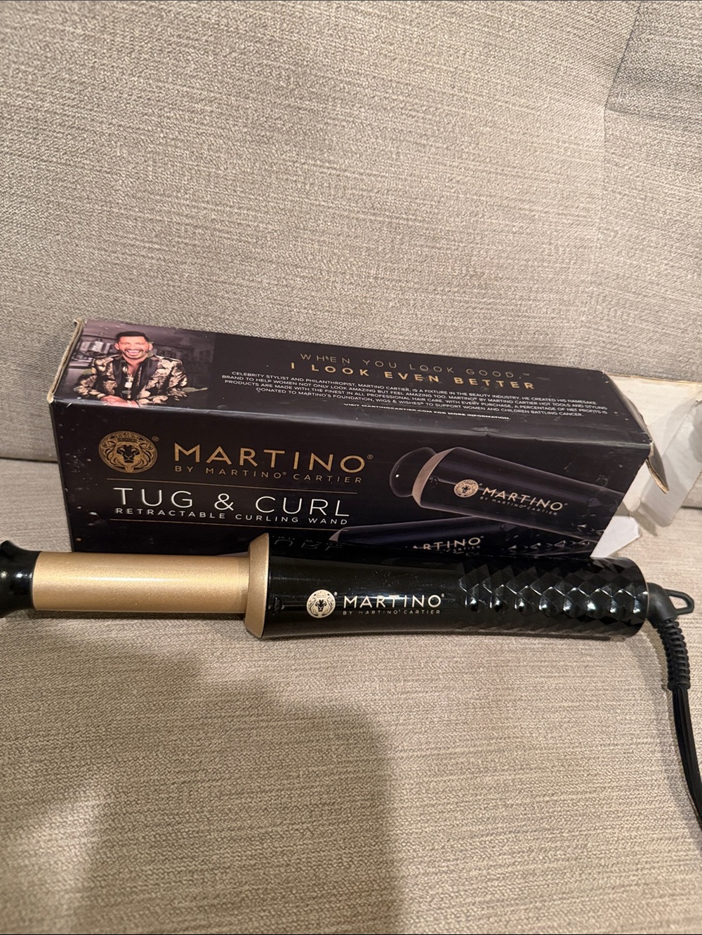 Martino retractable curling iron